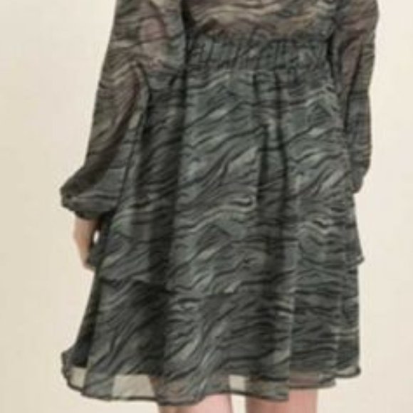 ☀️HOST PICK☀️ CATWALK JUNKIE JUNGLE TIGER DRESS - Picture 9 of 16